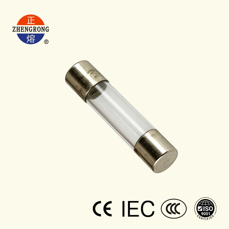 6*30mm 15A sekring karo 250V kapasitas bejat kurang