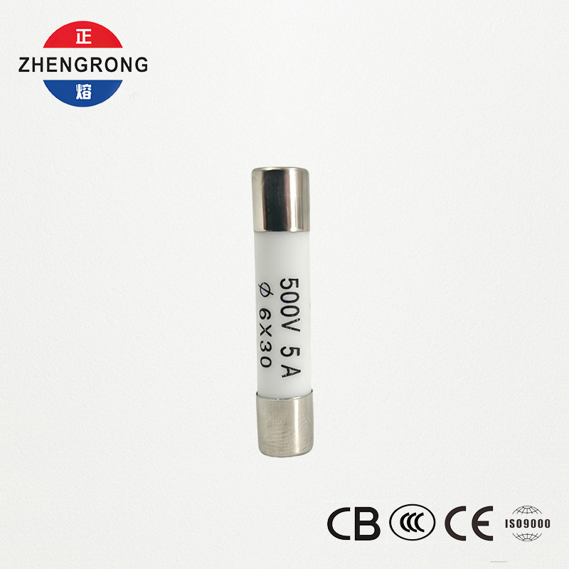 Sekring 5A 6*30mm R058 Kualitas Tinggi kanggo Distributor Internasional